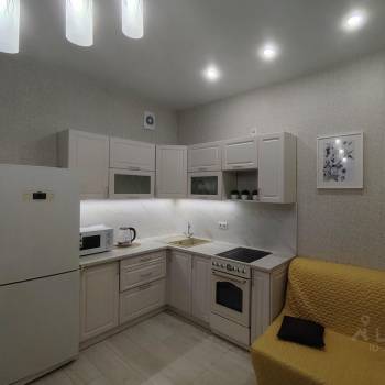 Сдается 1-комнатная квартира, 43 м²