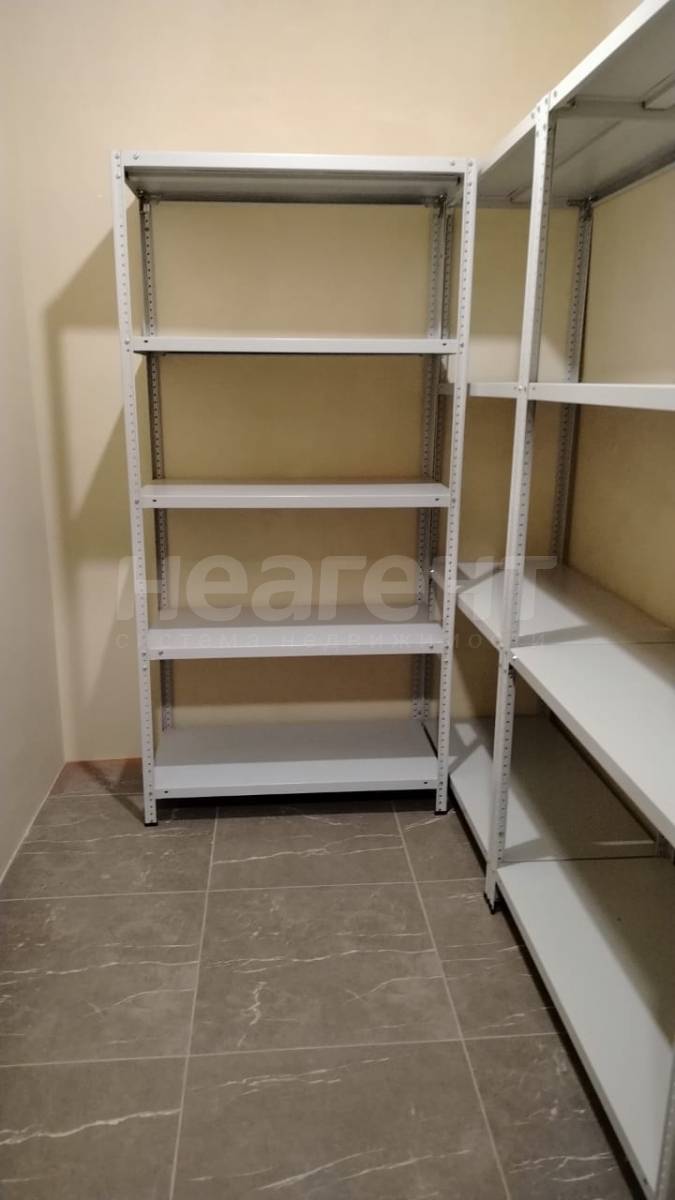 Продам нежилое помещение (Западный обход)