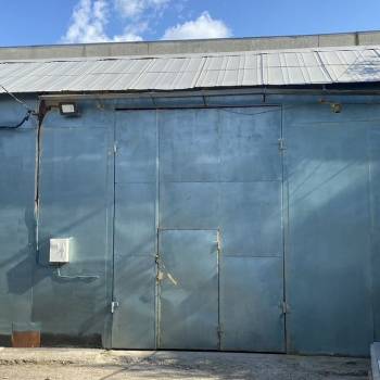 Сдается Нежилое помещение, 200 м²