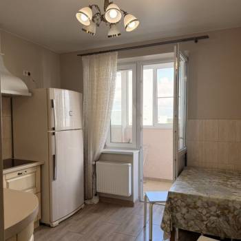 Сдается 1-комнатная квартира, 34 м²
