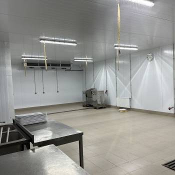 Сдается Нежилое помещение, 500 м²