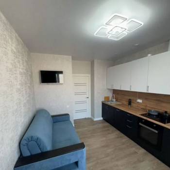 Продается 1-комнатная квартира, 44 м²