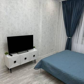Продается 1-комнатная квартира, 37 м²