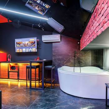 Продается 1-комнатная квартира, 62 м²