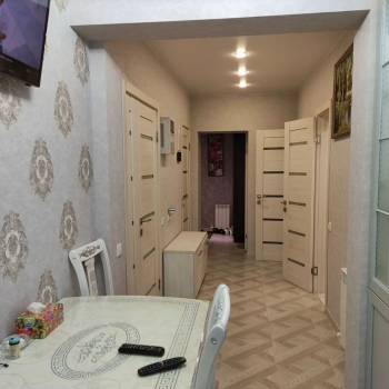 Продается Многокомнатная квартира, 68 м²