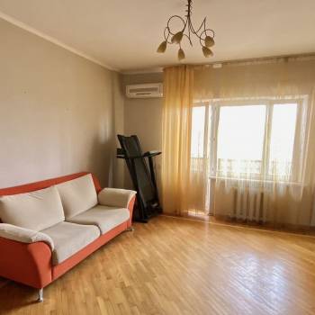 Продается 3-х комнатная квартира, 93,6 м²