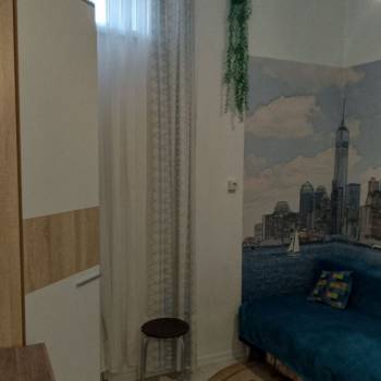 Продается 1-комнатная квартира, 13,3 м²
