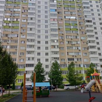 Продается 1-комнатная квартира, 37,5 м²