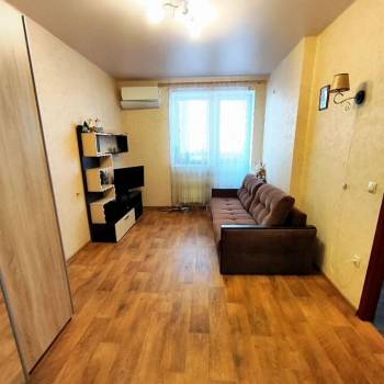 Продается 1-комнатная квартира, 36,2 м²