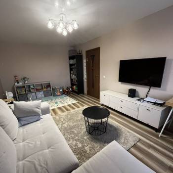 Продается 2-х комнатная квартира, 57 м²