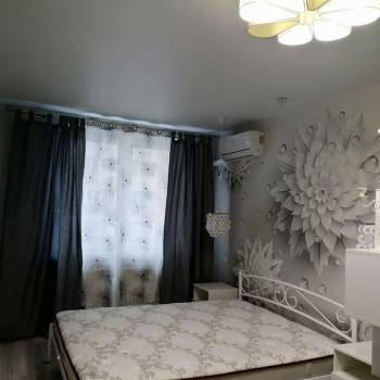 Сдается 1-комнатная квартира, 42 м²