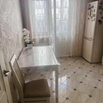 Продается 1-комнатная квартира, 36,5 м²