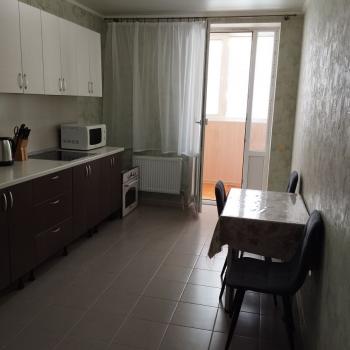 Сдается 1-комнатная квартира, 44 м²