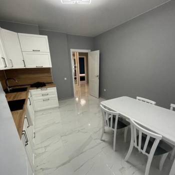 Сдается 2-х комнатная квартира, 65 м²