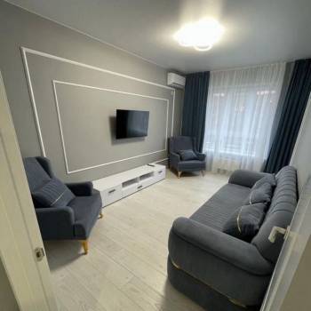 Сдается 2-х комнатная квартира, 65 м²