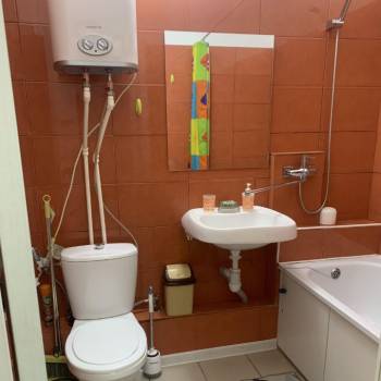 Сдается 1-комнатная квартира, 46 м²