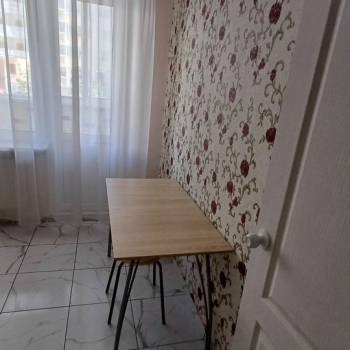 Сдается 1-комнатная квартира, 37,5 м²
