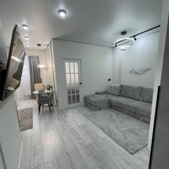 Сдается 1-комнатная квартира, 38 м²