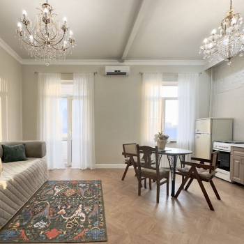 Продается 1-комнатная квартира, 35 м²