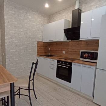 Сдается 1-комнатная квартира, 37 м²
