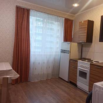 Сдается 1-комнатная квартира, 40,7 м²