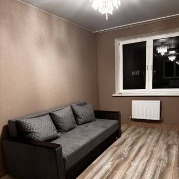 Сдается 1-комнатная квартира, 37 м²