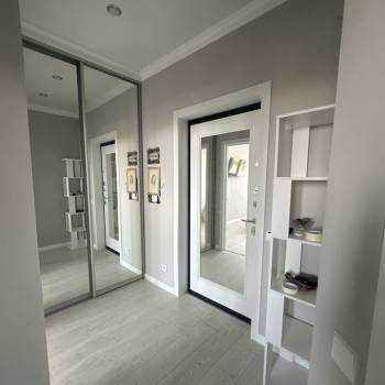 Продается 1-комнатная квартира, 32 м²