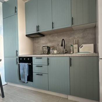 Продается 1-комнатная квартира, 32 м²