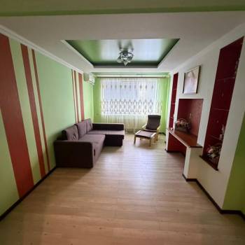 Продается 2-х комнатная квартира, 71,1 м²
