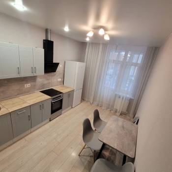 Сдается 1-комнатная квартира, 40,1 м²