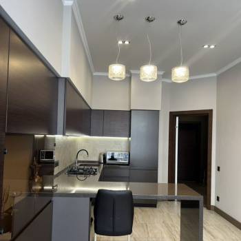 Продается 1-комнатная квартира, 50 м²
