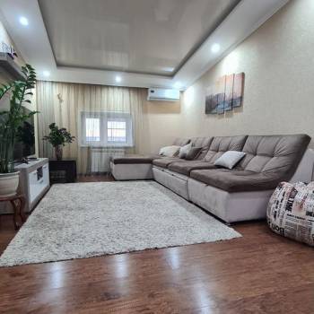 Продается 2-х комнатная квартира, 77,4 м²