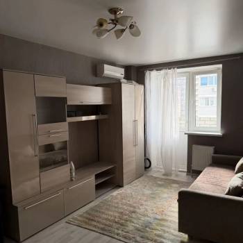 Сдается 1-комнатная квартира, 34 м²