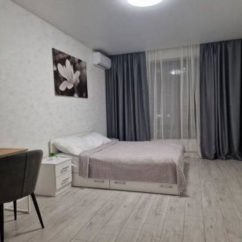 Сдается 1-комнатная квартира, 43 м²