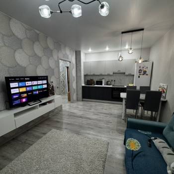 Сдается 1-комнатная квартира, 42 м²