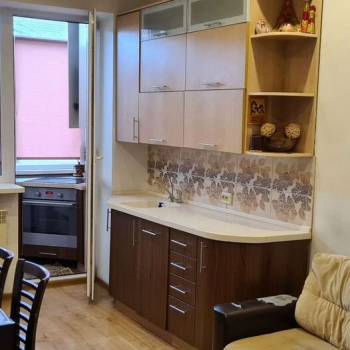 Сдается 2-х комнатная квартира, 70 м²