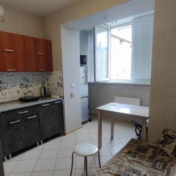 Продается 1-комнатная квартира, 40 м²