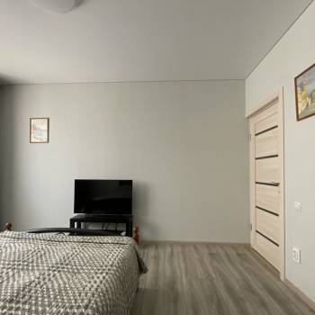 Продается 1-комнатная квартира, 36 м²