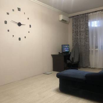 Продается 1-комнатная квартира, 39,9 м²
