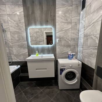 Сдается 1-комнатная квартира, 42 м²