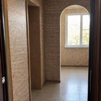 Продается 1-комнатная квартира, 32 м²