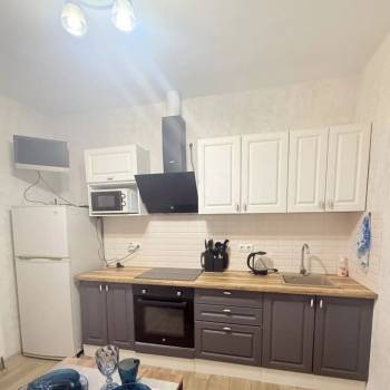 Сдается 1-комнатная квартира, 44 м²