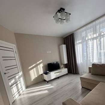 Сдается 1-комнатная квартира, 41 м²