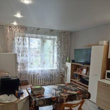 Продается 1-комнатная квартира, 33 м²