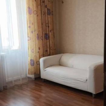 Продается 1-комнатная квартира, 38,4 м²