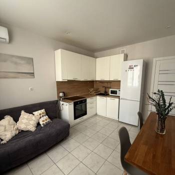 Сдается 1-комнатная квартира, 40 м²