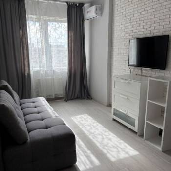 Продается 1-комнатная квартира, 35,6 м²