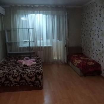 Продается 1-комнатная квартира, 32,6 м²