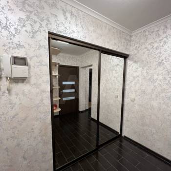 Сдается 2-х комнатная квартира, 60 м²