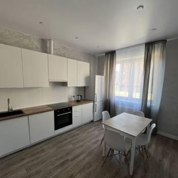Сдается 2-х комнатная квартира, 50 м²
